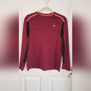 Old Navy Womans Go Dry Active Long Sleeve Active top.